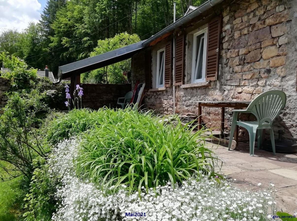 Gite Rural Les Maires D'Avaux Saint-Bresson Екстер'єр фото
